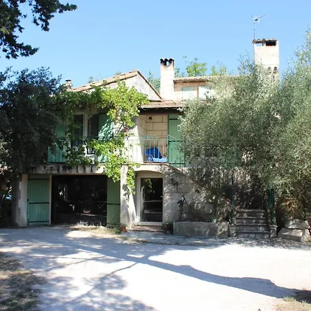 De Lucien Entre Arles, Nimes, Avignon.