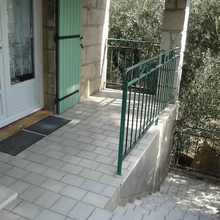 De Lucien Entre Arles, Nimes, Avignon. * Beaucaire (Gard)