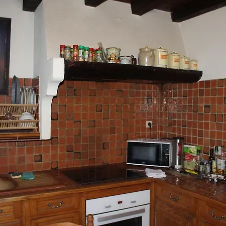 De Lucien Entre Arles, Nimes, Avignon. * Beaucaire (Gard)