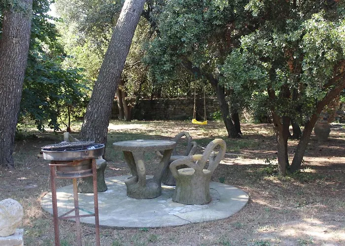 Apartamento De Lucien Entre Arles, Nimes, Avignon. *