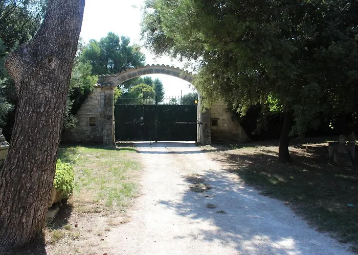 De Lucien Entre Arles, Nimes, Avignon. Beaucaire (Gard)