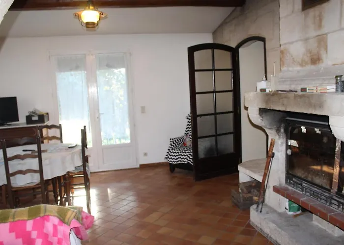 Apartamento De Lucien Entre Arles, Nimes, Avignon. Beaucaire (Gard)